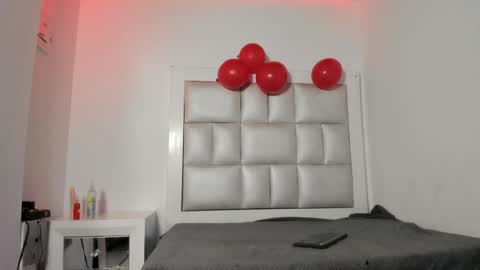 melisa_js_ online show from 05/27/26, 03:36