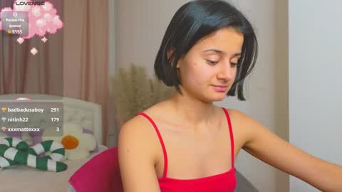 Victoria online show from 12/21/24, 12:38