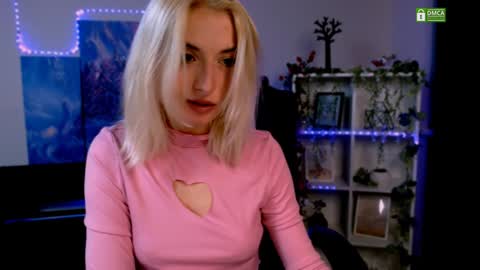 Melisa online show from 01/21/25, 08:43