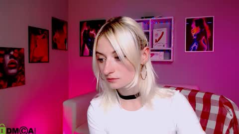 Melisa online show from 10/08/25, 07:11