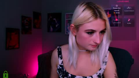 Melisa online show from 04/30/26, 07:53
