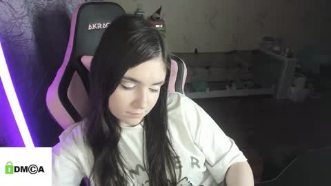 melisanilson online show from 03/10/26, 10:04