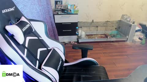 melisanilson online show from 04/05/26, 02:31