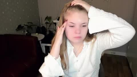 Sophia online show from 01/19/26, 04:38