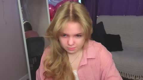 Sophia online show from 02/11/26, 05:34