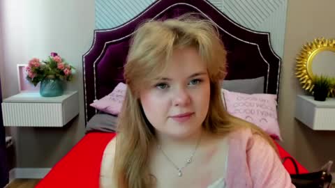 Sophia online show from 05/14/26, 06:20