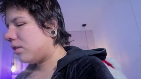 Lissa  online show from 12/01/25, 11:15