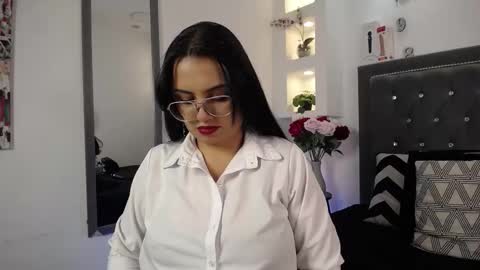 Melissa online show from 12/19/25, 09:55