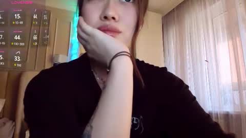Lisaa online show from 07/28/26, 05:14