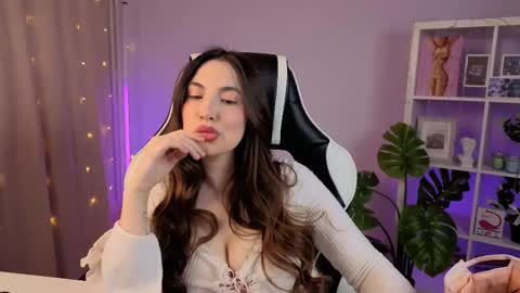 Melissa online show from 02/15/26, 07:51