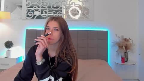 MelissaCrayzy online show from 04/13/26, 05:24