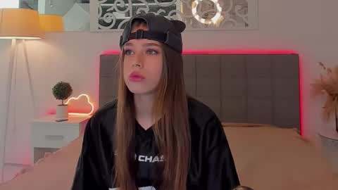 MelissaCrayzy online show from 04/20/26, 05:21