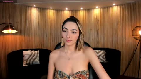 Snapshot of melissamoore_ chatting on 04/30/26, 09:59 Call me Meli online show from 04/30/26, 09:59