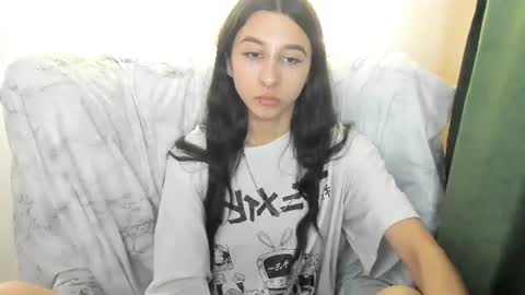 Snapshot of melissasparrow chatting on 06/28/26, 01:11 Mellisa online show from 06/28/26, 01:11