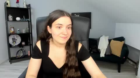 melissawiliam online show from 10/22/25, 10:48