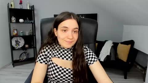melissawiliam online show from 11/04/25, 12:04