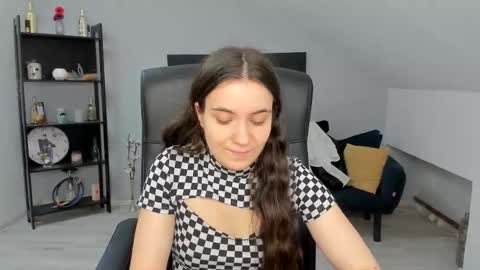 melissawiliam online show from 12/16/25, 12:10