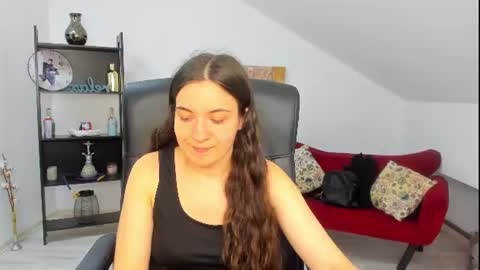 Snapshot of melissawiliam chatting on 07/13/26, 11:02 melissawiliam online show from 07/13/26, 11:02