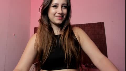 Snapshot of melissaxrose chatting on 02/17/25, 09:41 melissa rose online show from 02/17/25, 09:41