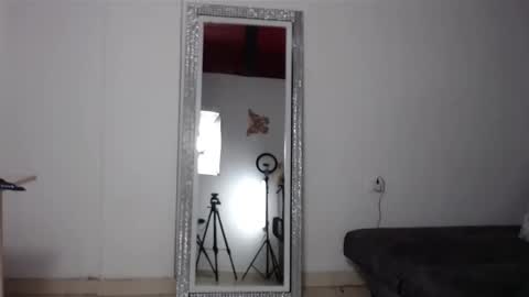 melissazaens online show from 01/16/25, 06:06