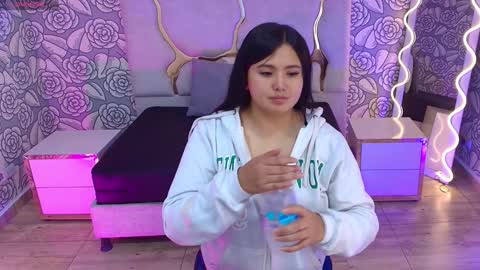 Mellani  online show from 02/02/25, 03:21