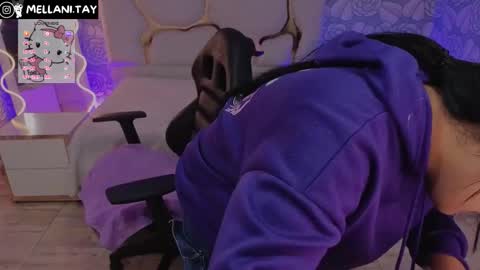 Mellani  online show from 11/19/25, 03:17