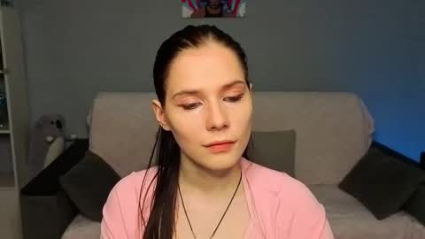 mellhyees online show from 03/04/26, 05:30