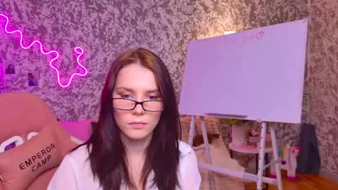 mellhyees online show from 03/22/26, 04:21