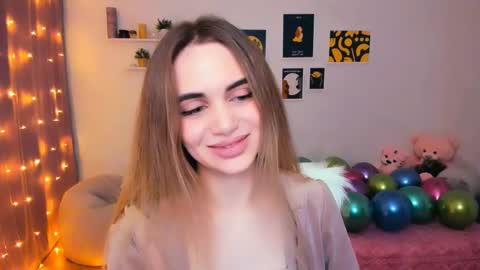 Tessa online show from 02/10/25, 09:04