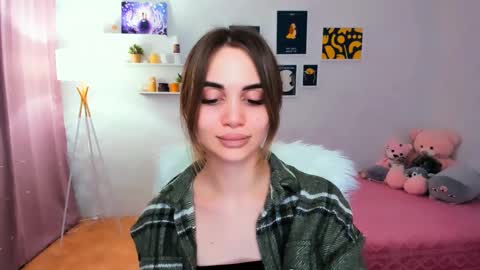 Tessa online show from 02/20/25, 09:09