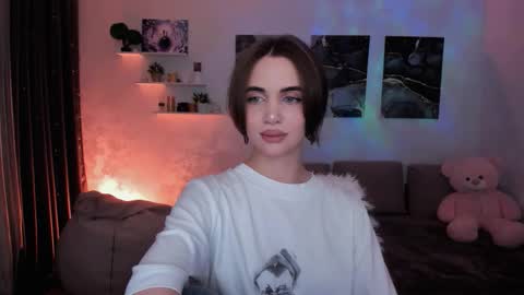 Tessa online show from 11/20/25, 09:03