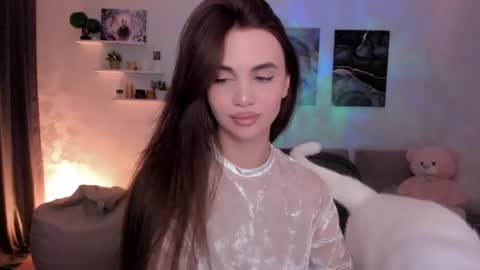 Snapshot of mellifluoustess chatting on 05/21/26, 03:13 Tessa online show from 05/21/26, 03:13