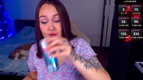 Mel online show from 10/05/25, 03:43