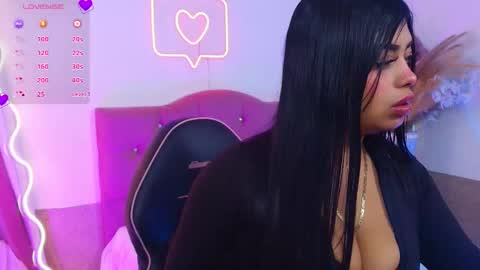 Snapshot of meloddi_tay chatting on 03/01/26, 11:45 meloddi_tay online show from 03/01/26, 11:45