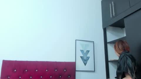 Melody online show from 12/16/25, 11:04