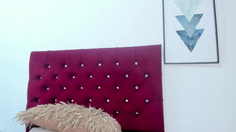 Snapshot of meloddy_megann chatting on 02/08/26, 12:52 Melody online show from 02/08/26, 12:52