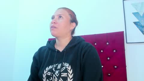 Snapshot of meloddy_megann chatting on 02/13/26, 11:17 Melody online show from 02/13/26, 11:17