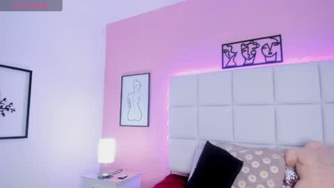 MELODDY PARKERR online show from 04/02/26, 08:39