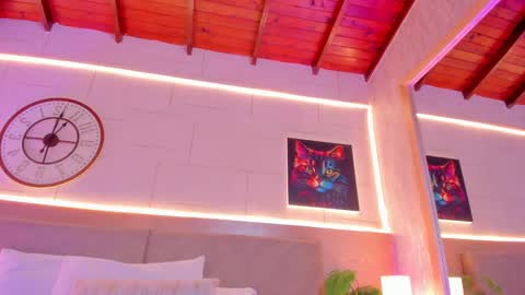 Melody online show from 10/04/25, 04:54