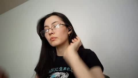 Nika online show from 04/26/26, 11:19