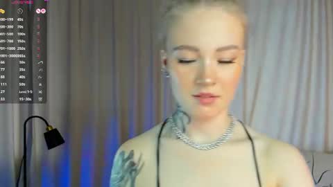melodievejar online show from 07/17/26, 04:30