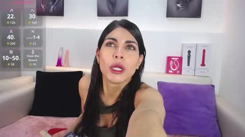 Melodi online show from 01/12/26, 01:27