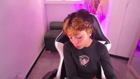 Snapshot of melody701583as chatting on 03/02/26, 01:07 melody701583as online show from 03/02/26, 01:07