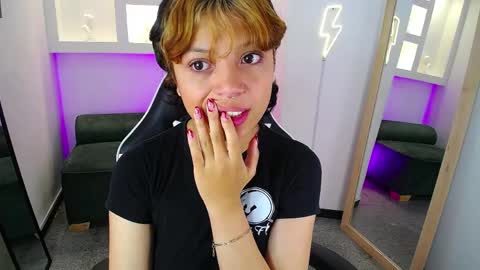 melody701583as online show from 04/08/26, 12:38