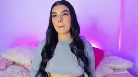    online show from 03/08/25, 04:23