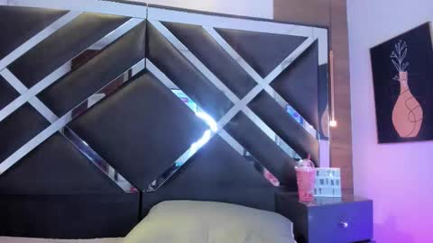 mel  online show from 03/06/26, 09:33