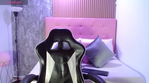 Melody online show from 10/03/25, 09:23