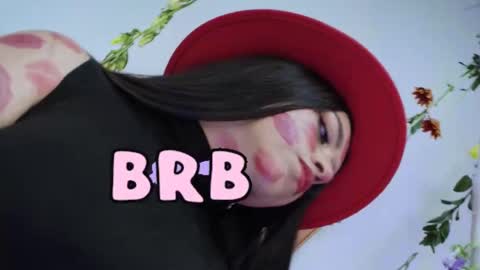  Leslie  online show from 03/11/25, 02:40