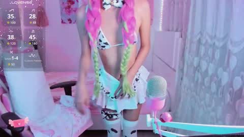 Elizabeth online show from 11/29/25, 11:52