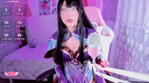 Snapshot of melody_e00 chatting on 04/17/26, 11:19 Elizabeth online show from 04/17/26, 11:19